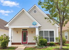 featured image of 1015 River Isle Cv