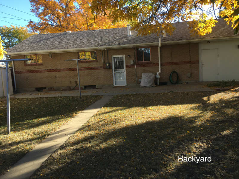 6891 Larsh Dr - Photo 4 of 38