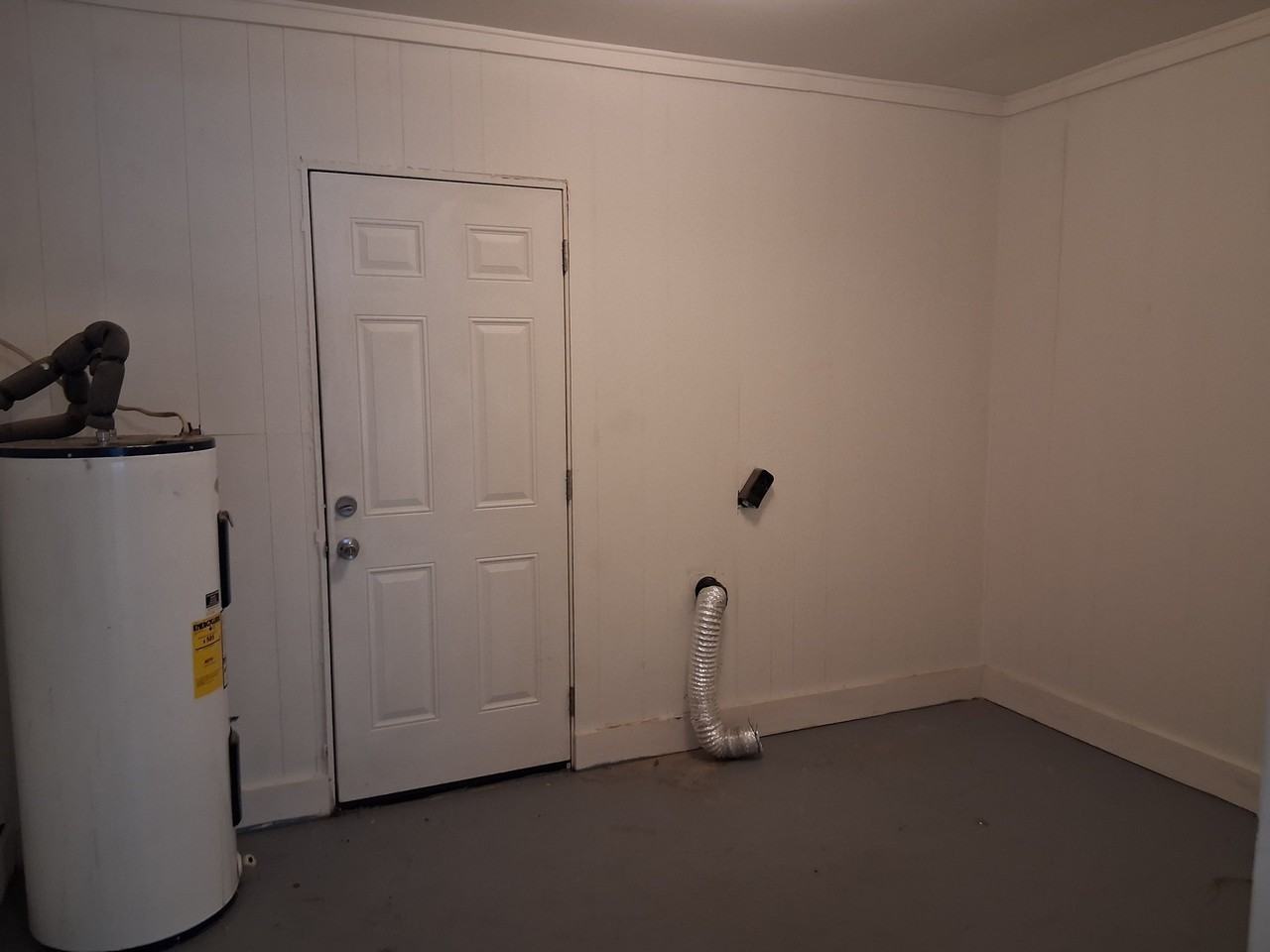 165 Karen Ct - Photo 4 of 12