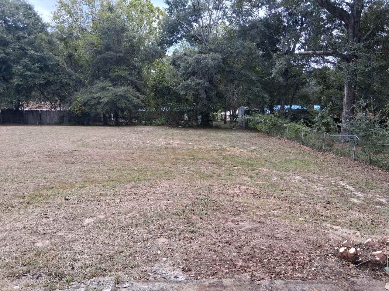 165 Karen Ct - Photo 5 of 12