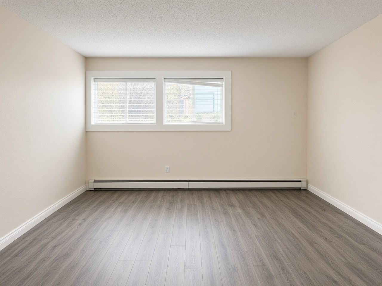3401 E 15th Ave #2B - Photo 4 of 16