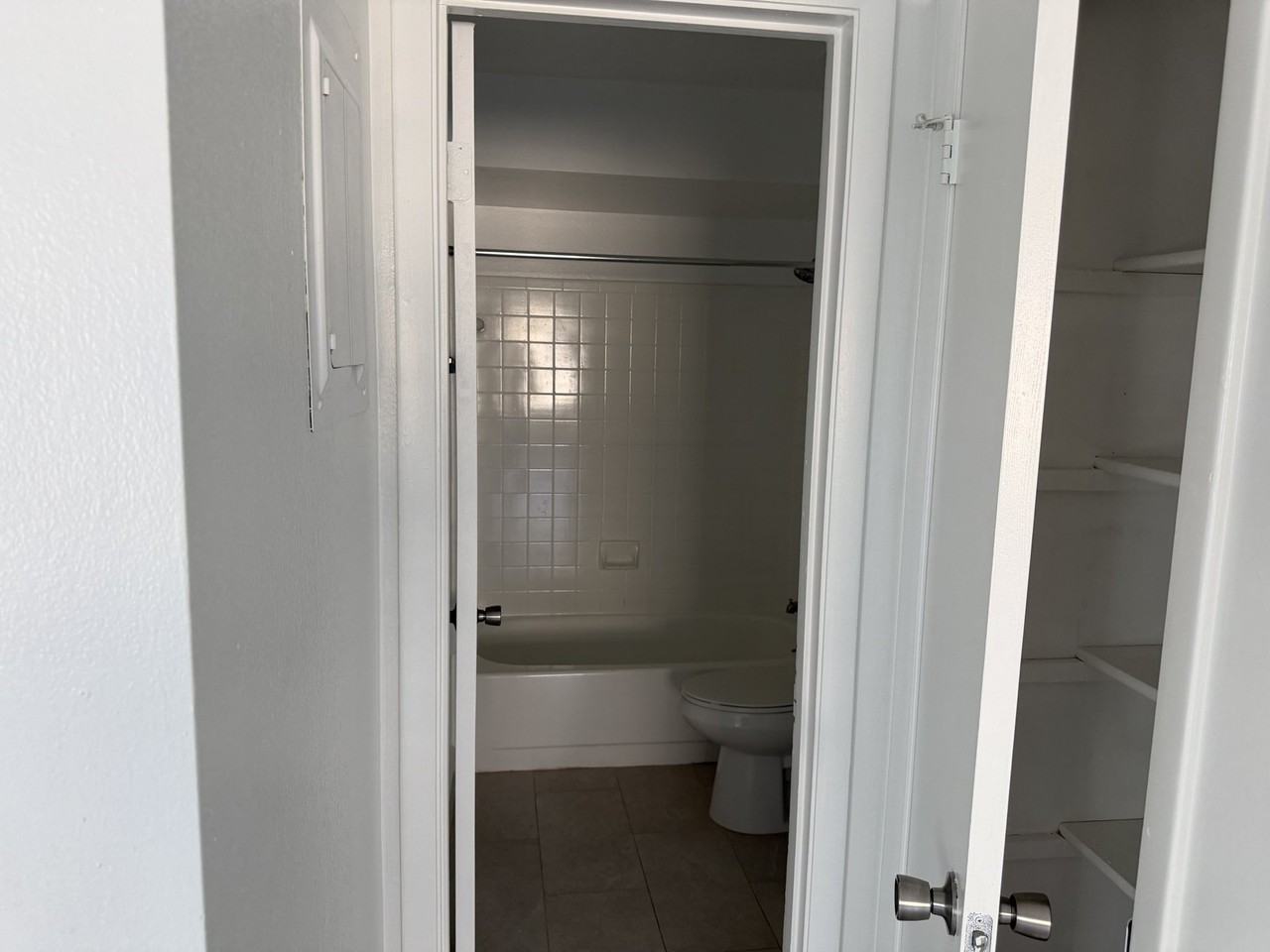 3216 Split Willow Dr - Photo 4 of 7