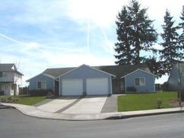 featured image of 105 Ne Coast Pine Ave