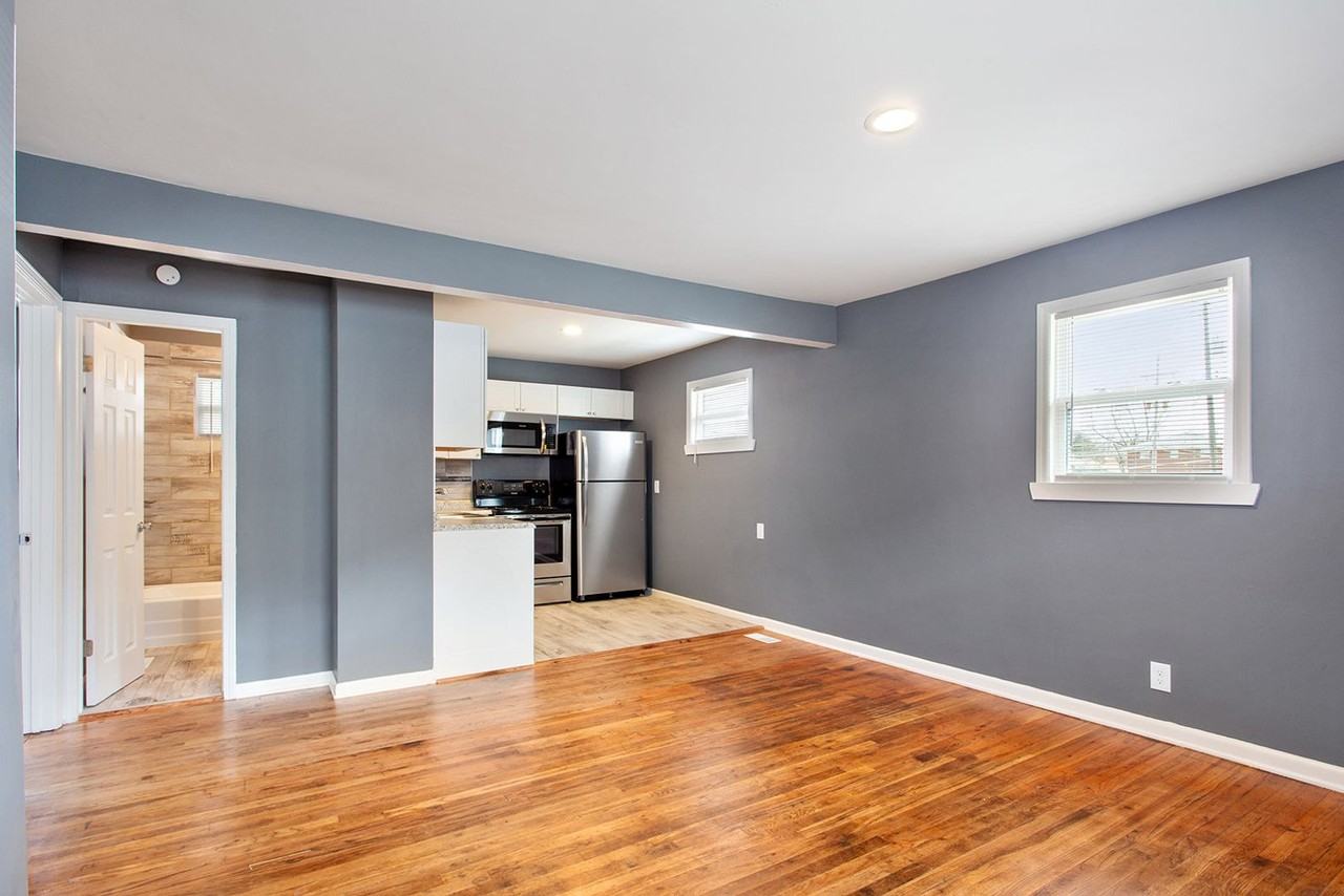 Mission Villas / Mission Villas LLC - Photo 4 of 13