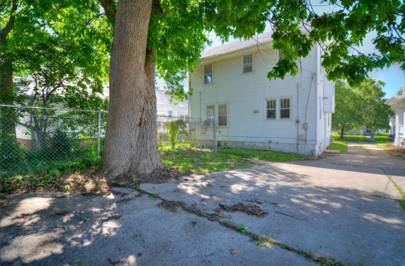 1416 W Decatur St - Photo 6 of 20
