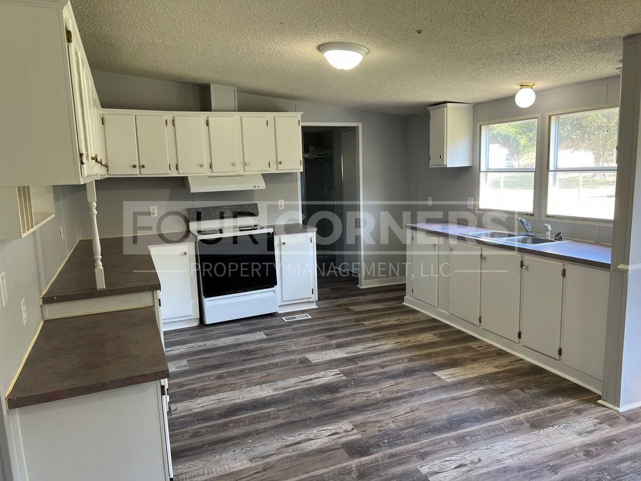 173 Verdeen Dr - Photo 5 of 10