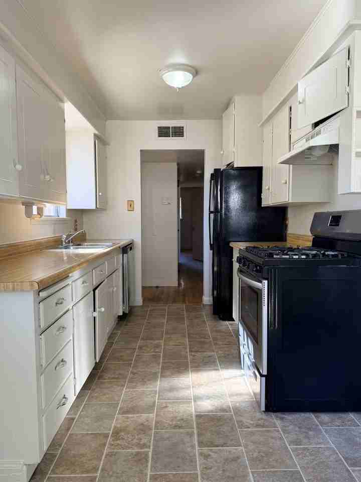2635 9th Ave - Photo 6 of 27