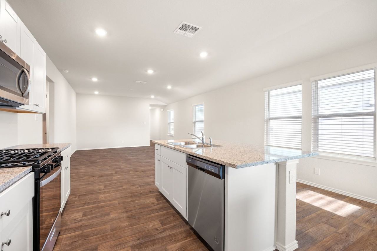 148 Chipping Aly - Photo 6 of 17