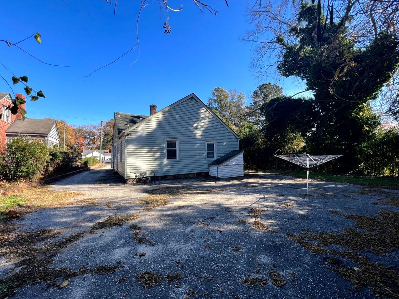 1607 Ramsey St - Photo 2 of 28
