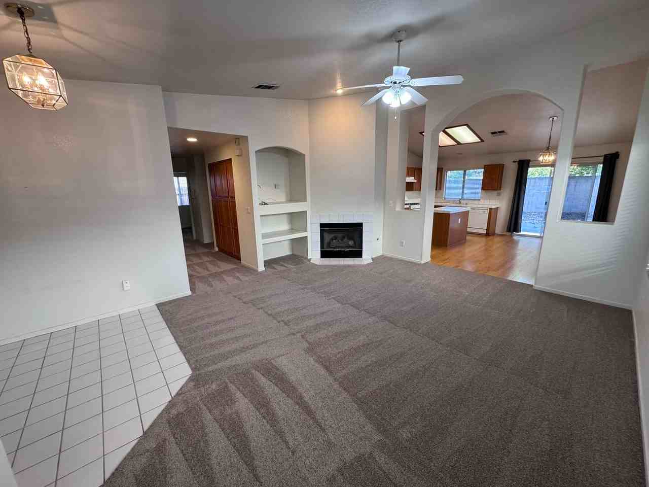 8950 Generations Ct - Photo 5 of 29