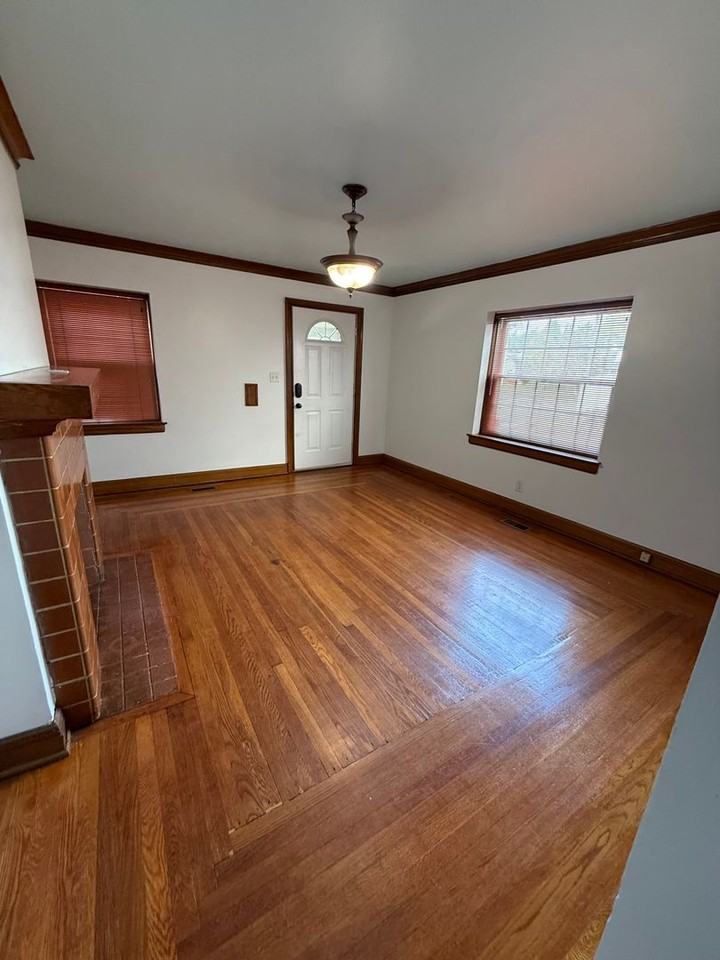10A Vine St - Photo 3 of 12