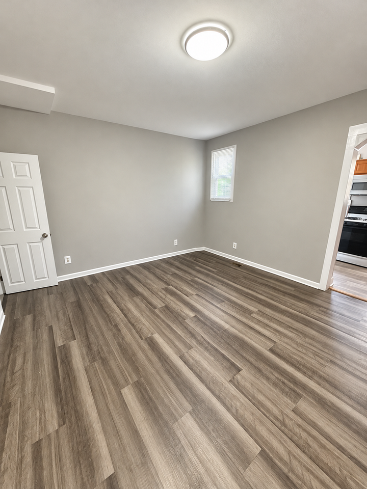 3402 Elmora Ave - Photo 6 of 20