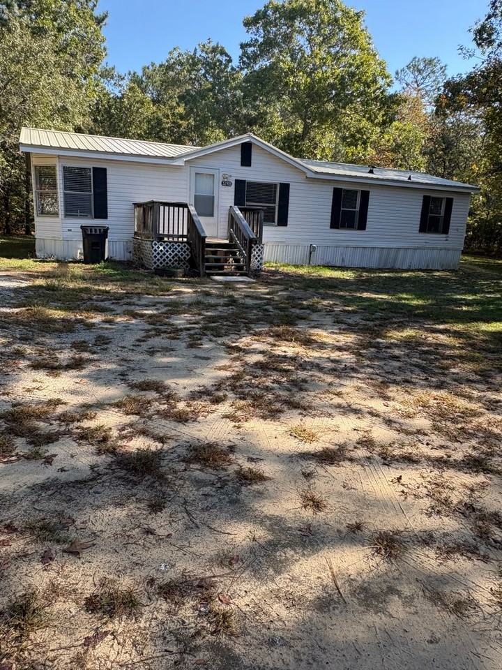 32921 Hillcreek Rd - Photo 2 of 24