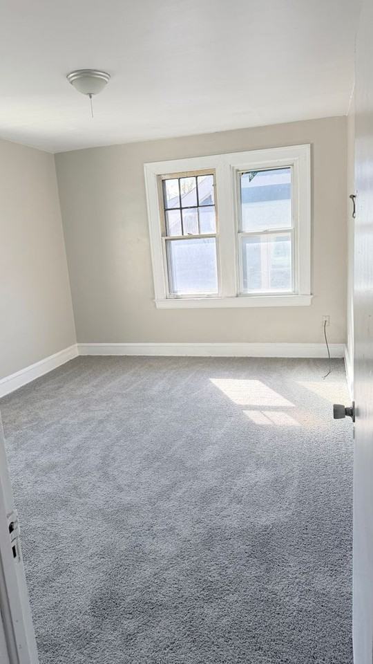 130 Euclid Ave - Photo 6 of 13