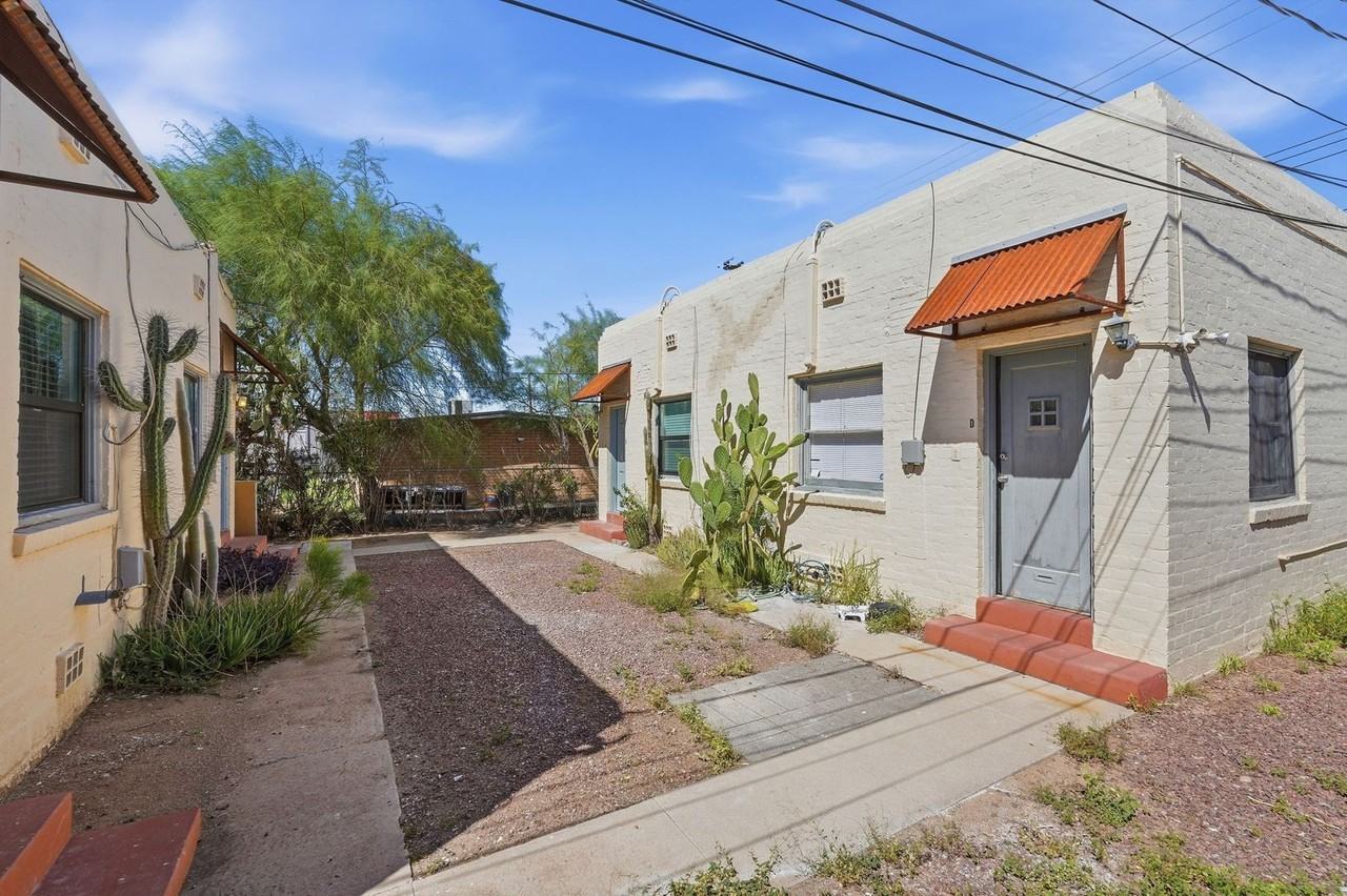 925 E Drachman St - Photo 2 of 11