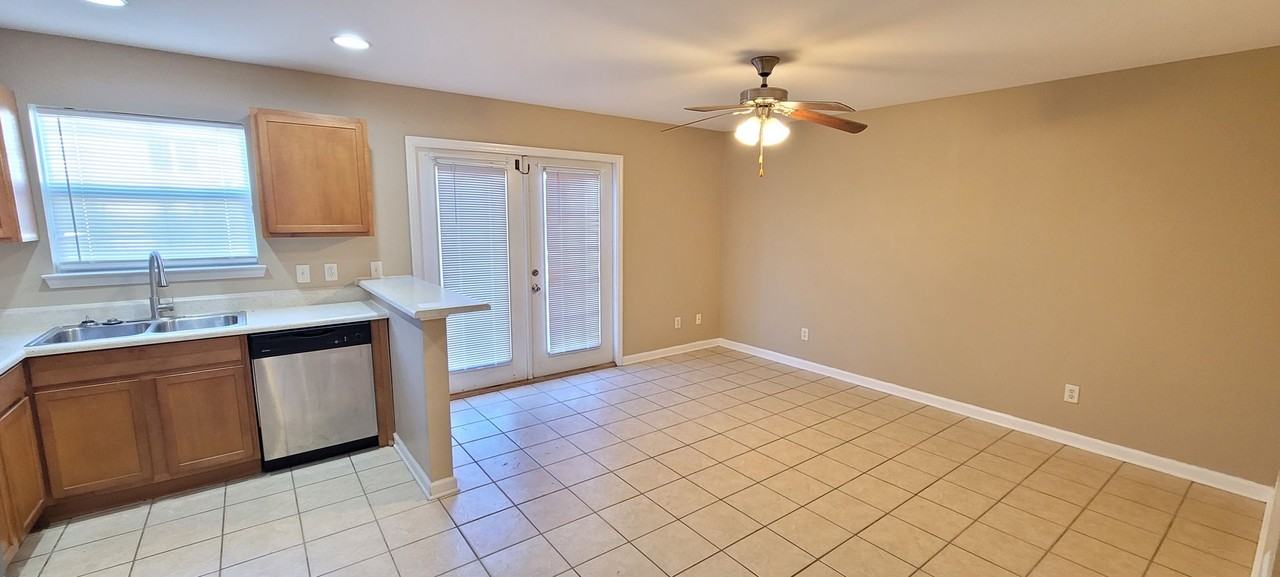 226 Callaway Chase Ln - Photo 6 of 22