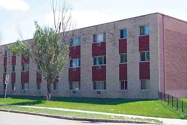 66 Killarney Ave - Photo 3 of 42