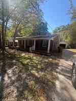 featured image of 911 Mohawk Dr