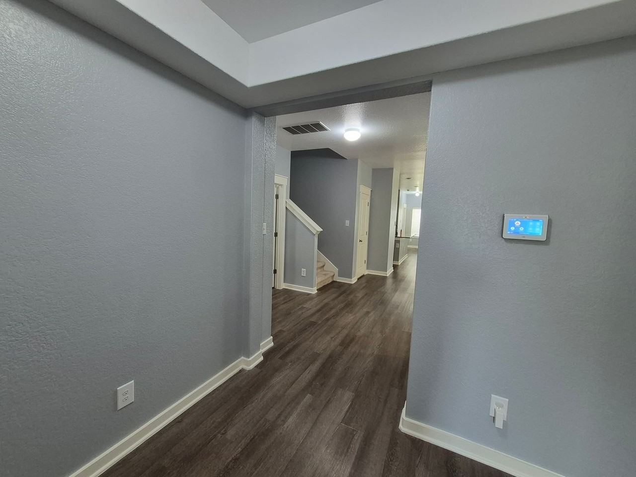 10502 Francisco Way - Photo 2 of 46
