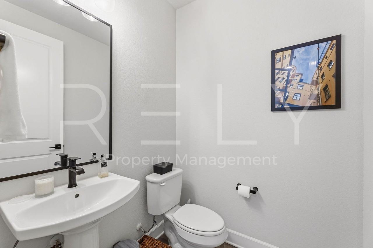 101 Rocking R Ct - Photo 7 of 45