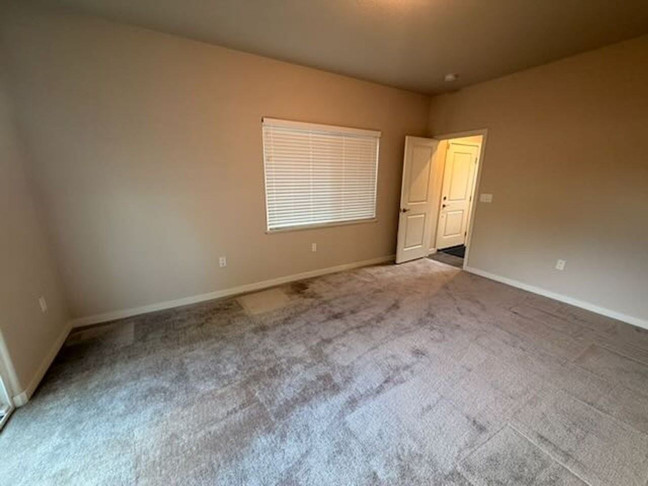3477 E Garden St - Photo 6 of 22