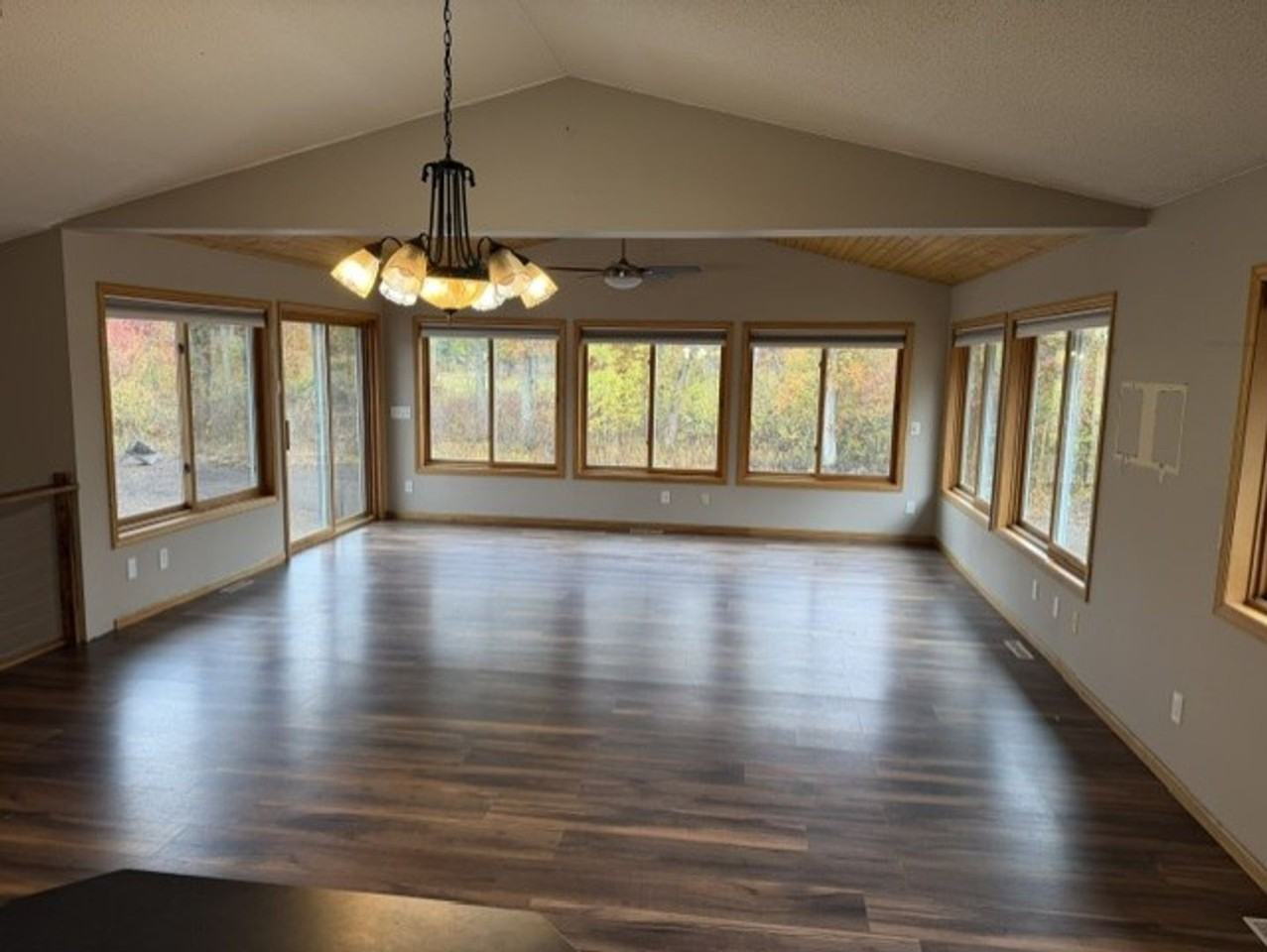 6078 Pine Beach Rd - Photo 4 of 19