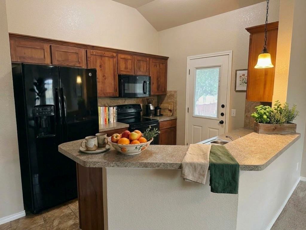 701 Sladecek Dr #B - Photo 2 of 11