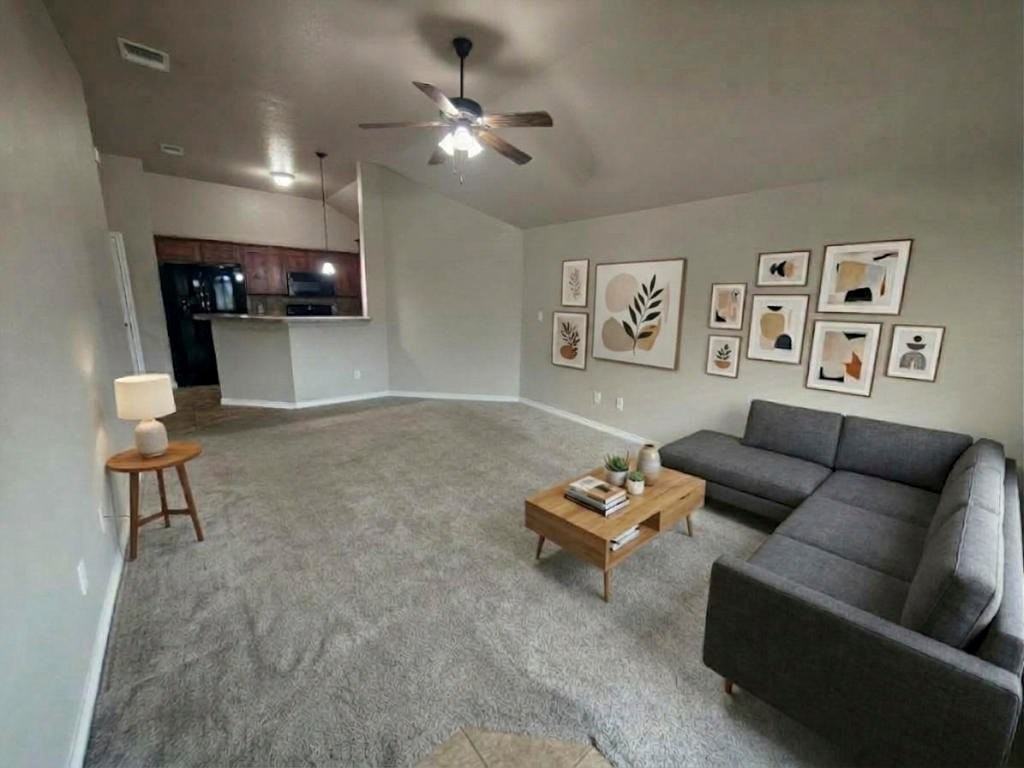 701 Sladecek Dr #B - Photo 4 of 11