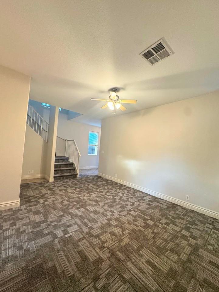 7432 Kadota Way - Photo 6 of 17