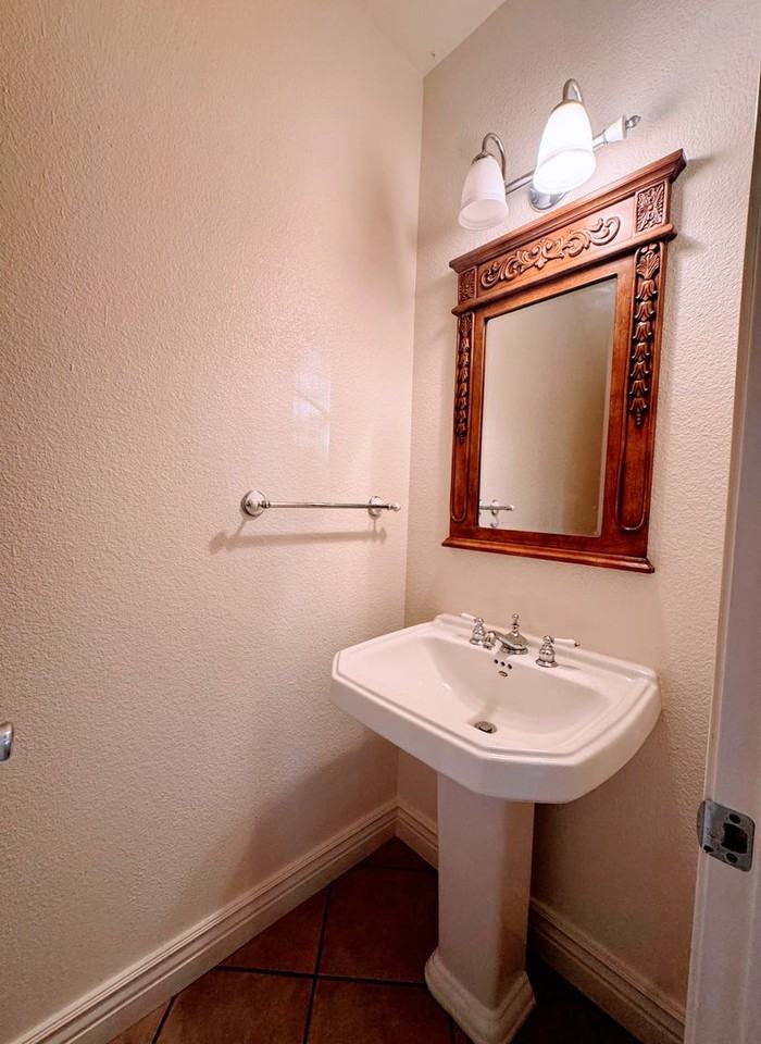 7432 Kadota Way - Photo 7 of 17