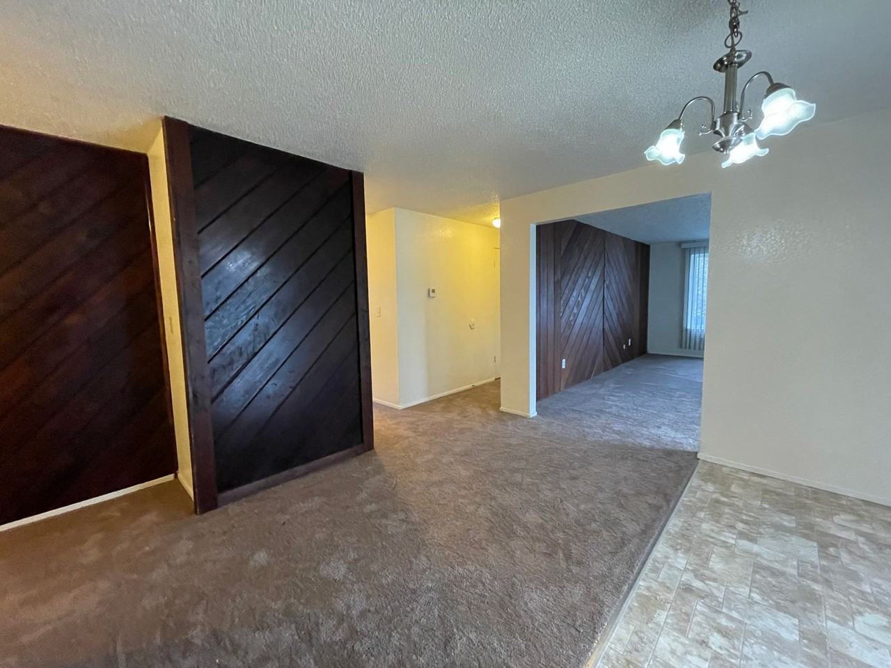 4333 Walnut Dr - Photo 5 of 45