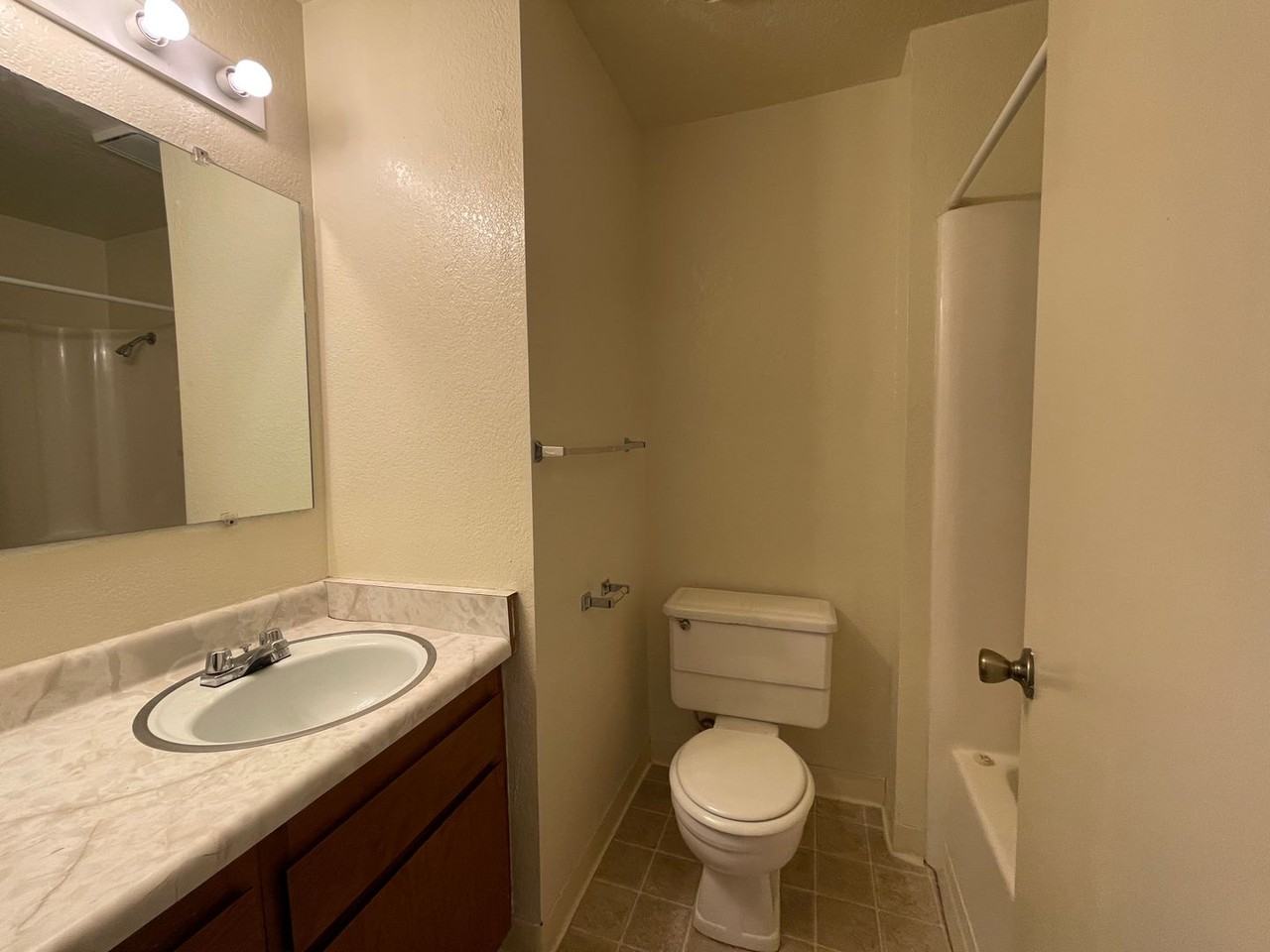 4333 Walnut Dr - Photo 6 of 45