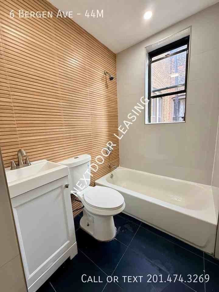 6 Bergen Ave #44M - Photo 5 of 8