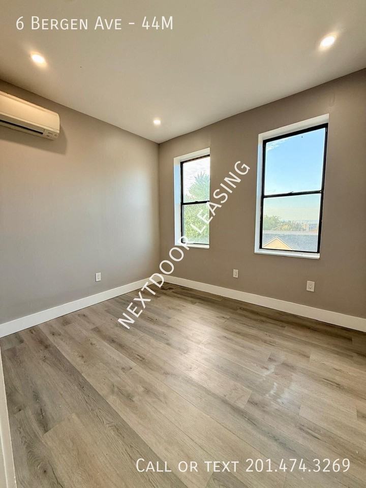 6 Bergen Ave #44M - Photo 6 of 8