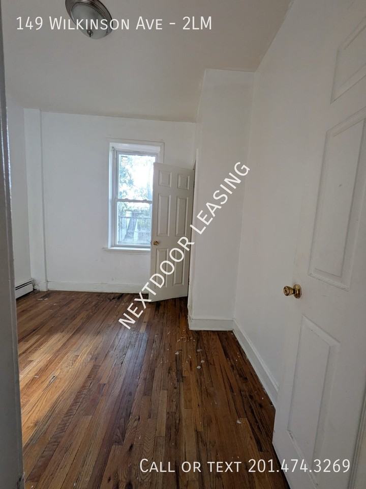 149 Wilkinson Ave #2LM - Photo 4 of 6