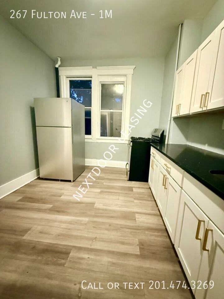267 Fulton Ave #1M - Photo 3 of 12