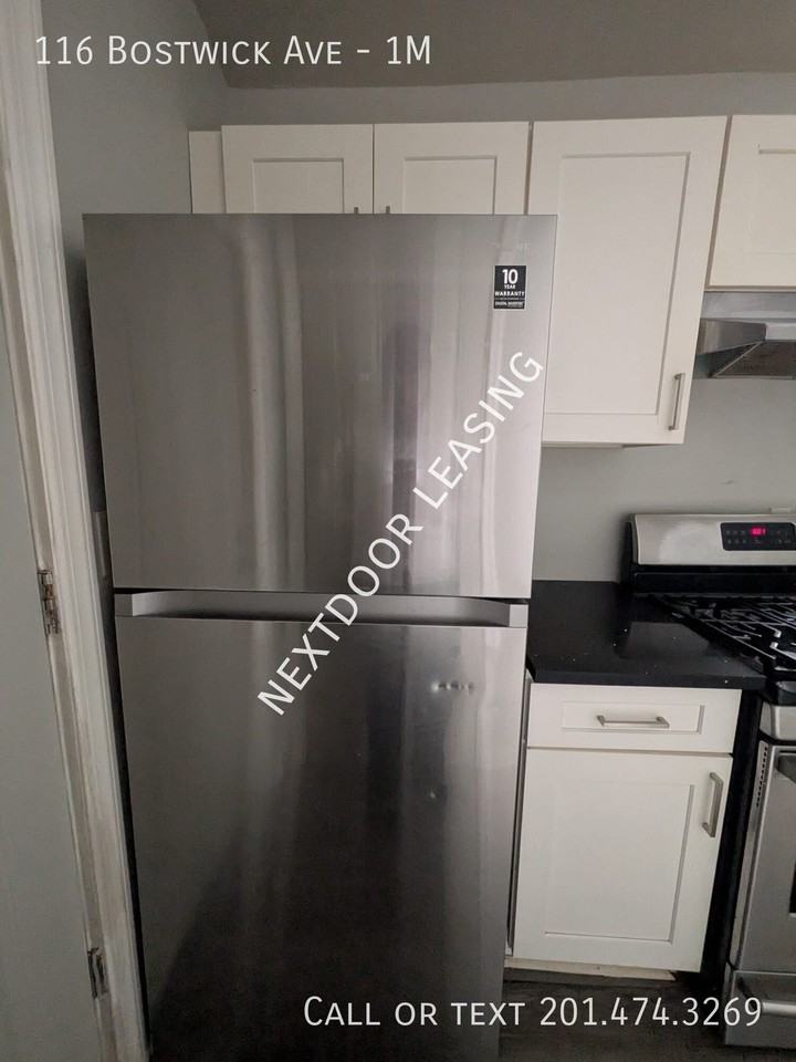 116 Bostwick Ave #1M - Photo 2 of 11