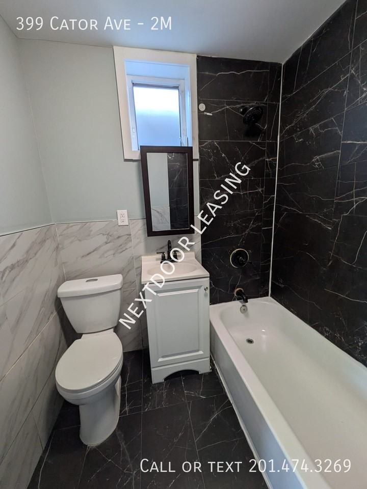 399 Cator Ave #2M - Photo 3 of 8