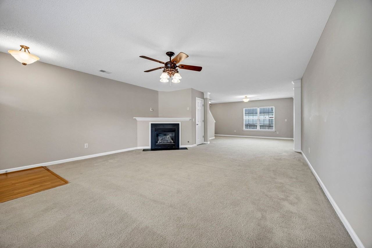 1 Ironcrest Ct - Photo 5 of 46