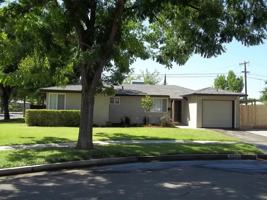 featured image of 4255 N Augusta St