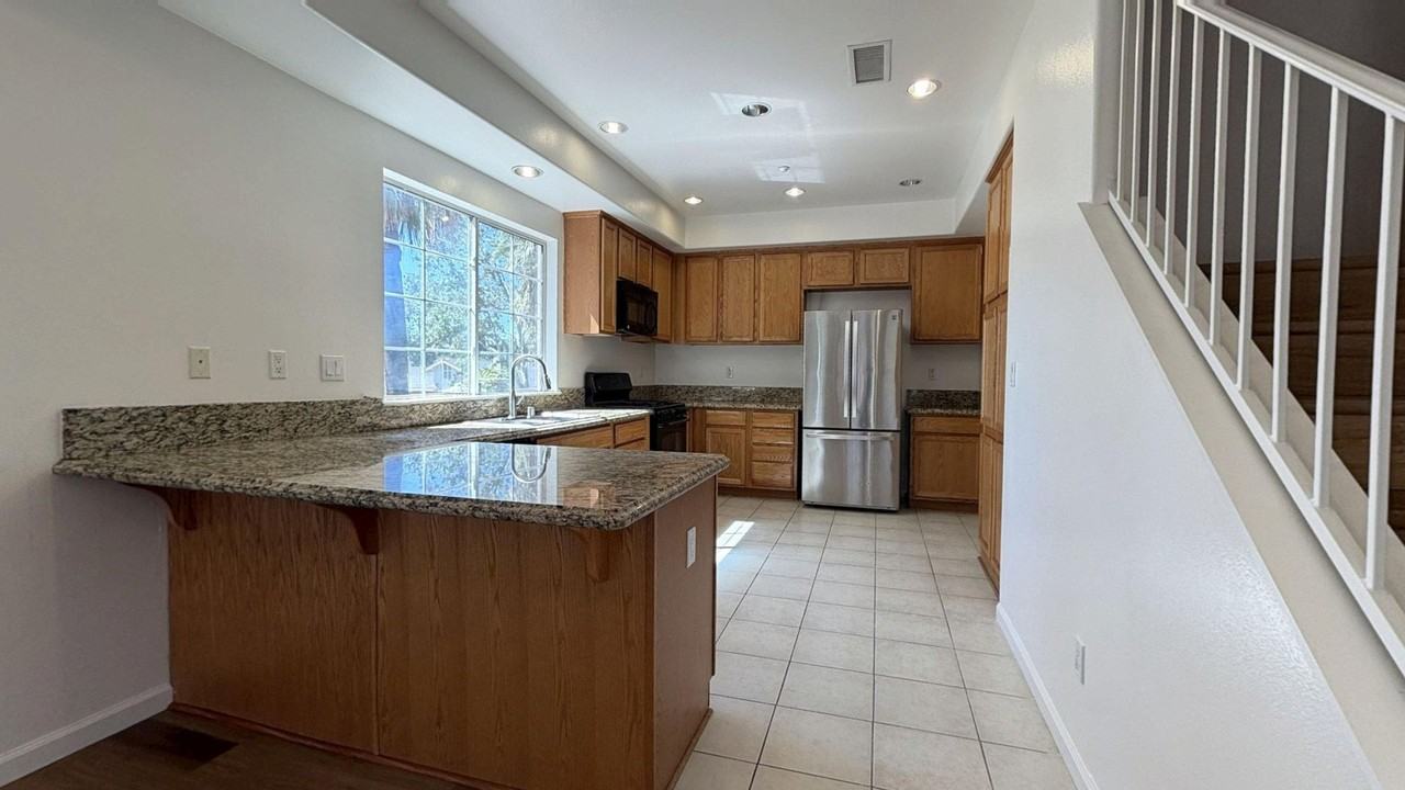 7235 Cristina Villa Ct - Photo 6 of 30
