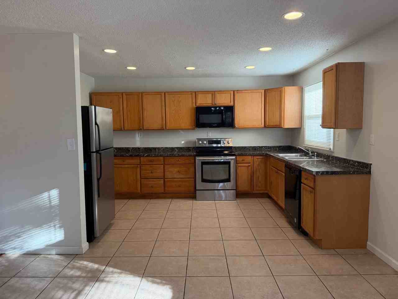 19 Melody Ln S - Photo 2 of 6