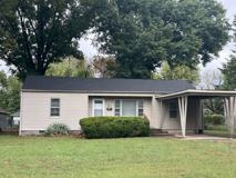 806 W Kansas St - Photo 1 of 1