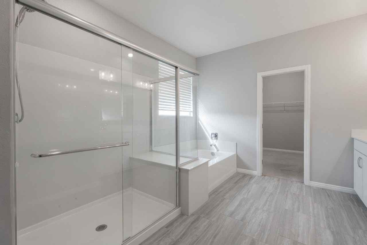 12385 Valley Chase Ave - Photo 6 of 50