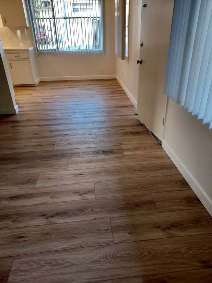 2542 Broadway #D - Photo 5 of 14