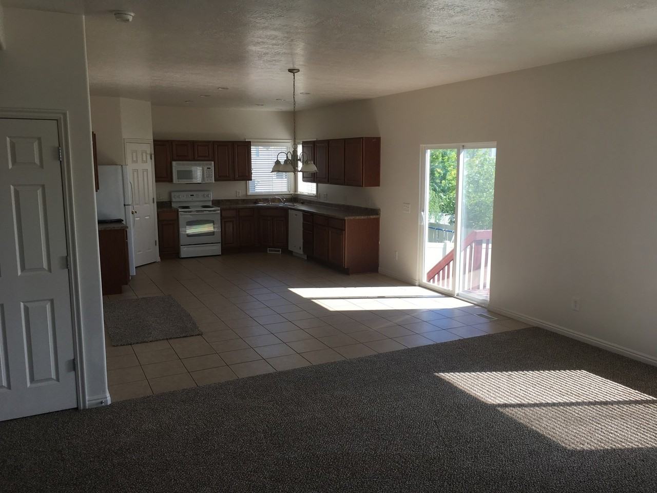 7736 N Silver Ranch Rd - Photo 4 of 26