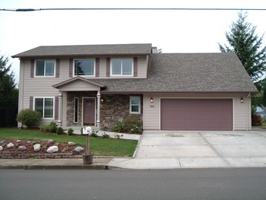 featured image of 595 Sw Fleishauer Ln