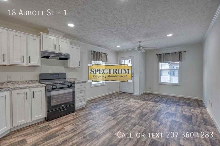 18 Abbott St #1 - Photo 5 of 20