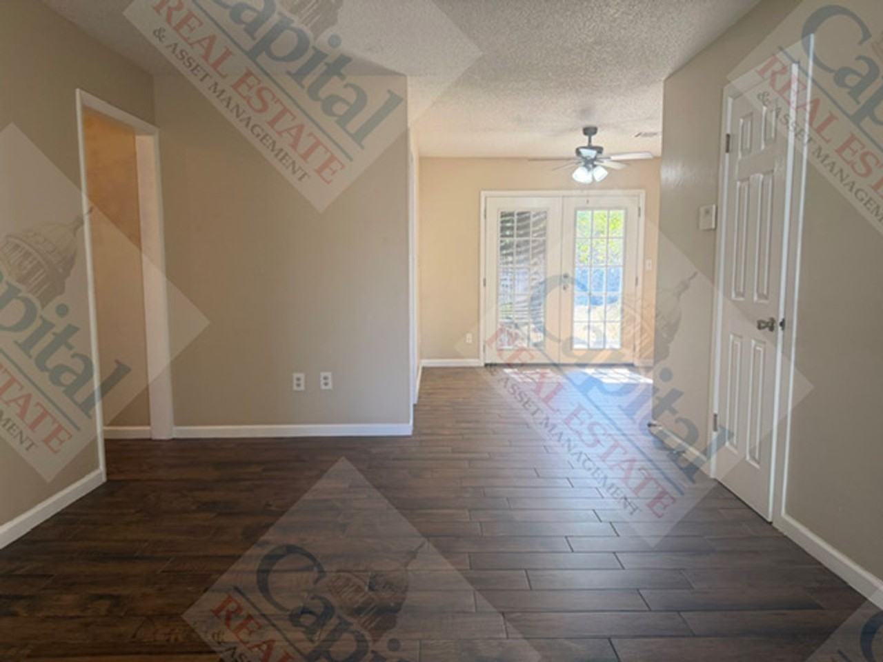 8624 Ne 33rd St - Photo 2 of 31
