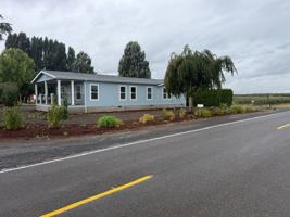 featured image of 9375 Wells Landing Rd